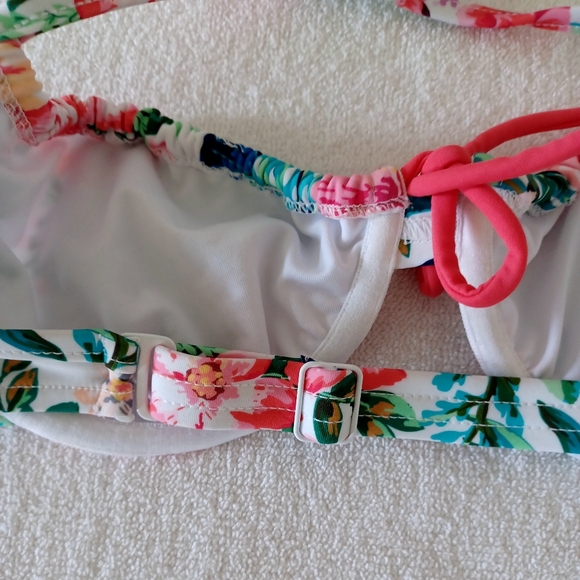 VENUS French Bra Swim Top, size 34B, 32C, 36A - Picture 5 of 13